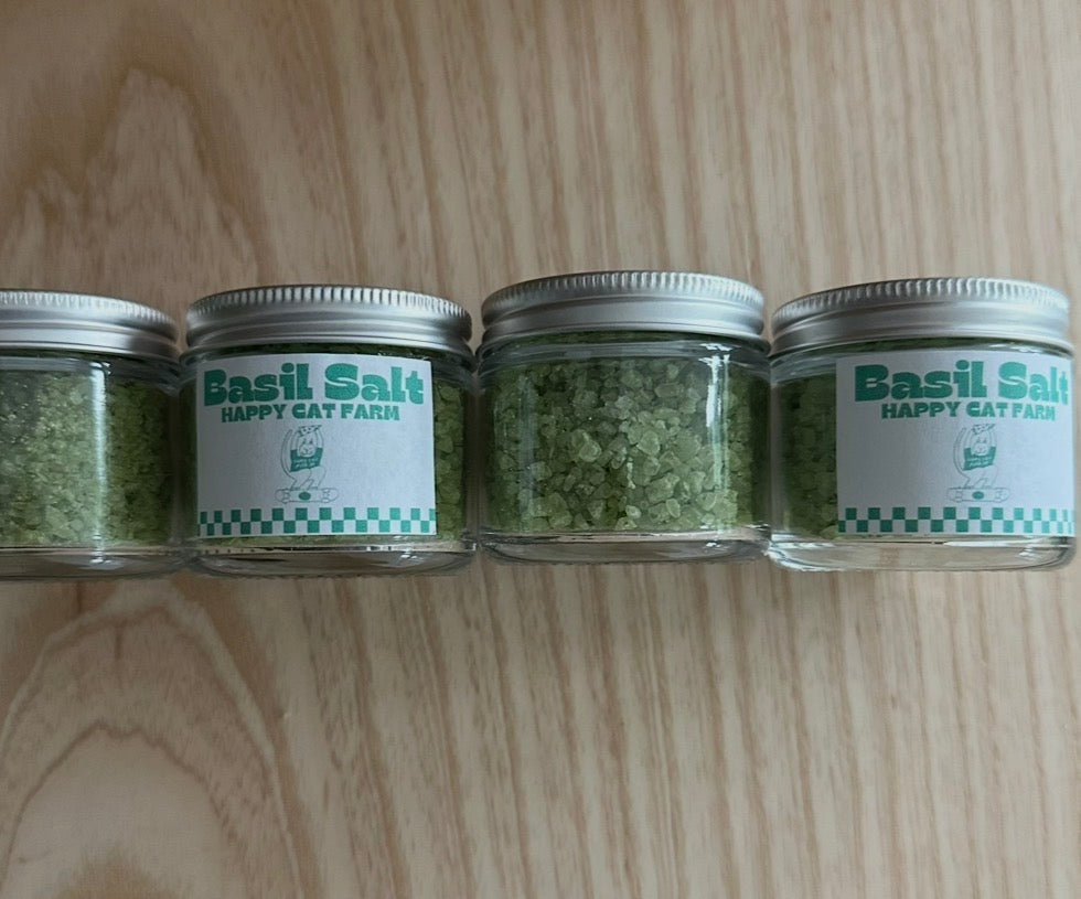 Basil Salt – Happy Cat Farm